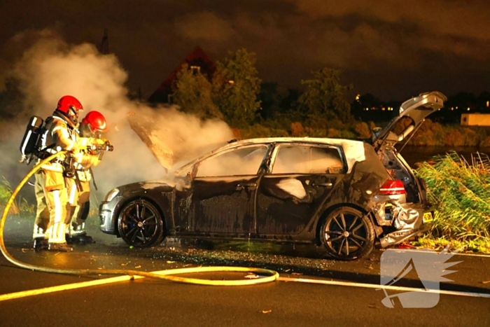 Verdachte geur eindigt in autobrand