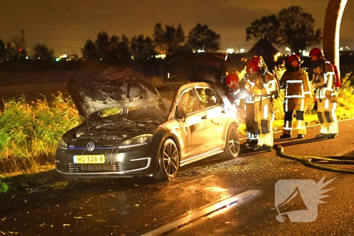 Verdachte geur eindigt in autobrand