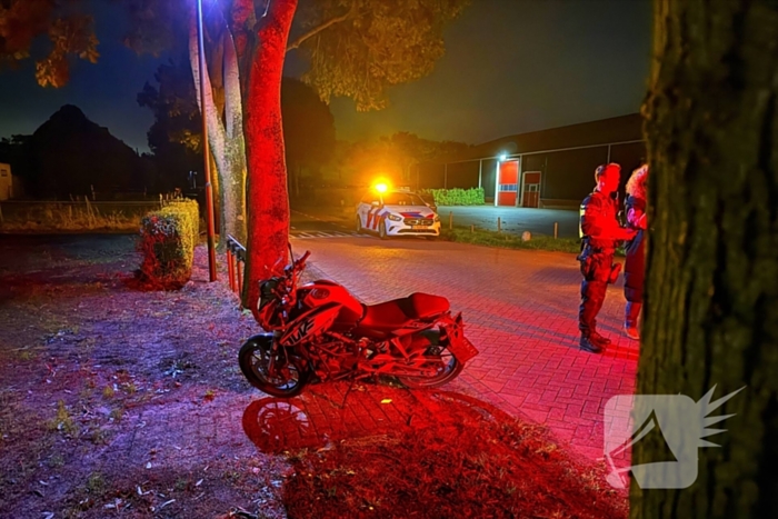 Motorrijder gewond bij botsing met auto