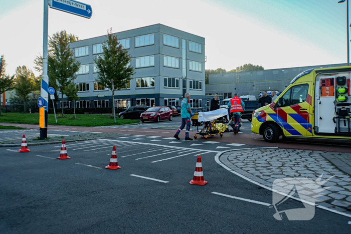 Scholier onderweg naar school aangereden