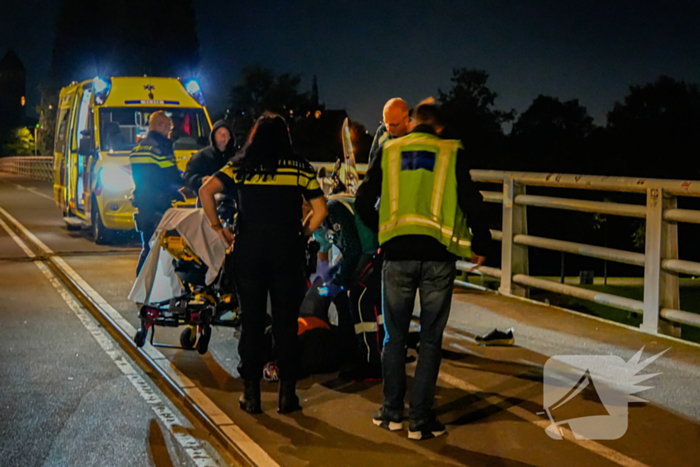 Scooterrijder gewond na uitwijkmanoeuvre voor kind