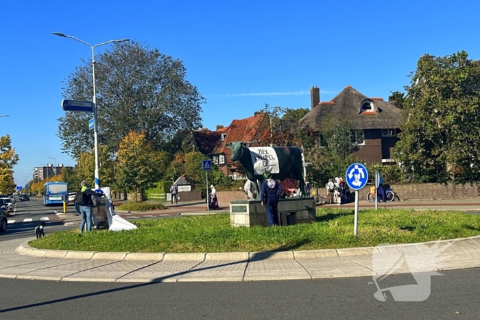 Aandacht vragende demonstranten hinderen verkeer