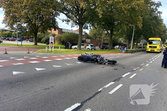 Motorrijder gewond bij aanrijding met automobilist