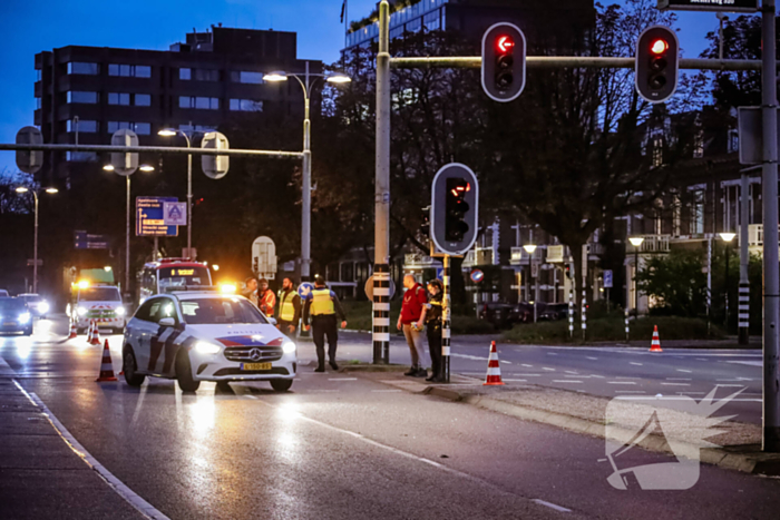 Persoon gewond bij aanrijding met auto