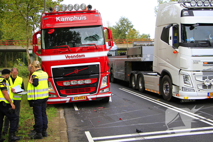 Vrachtwagen veroorzaakt kettingbotsing