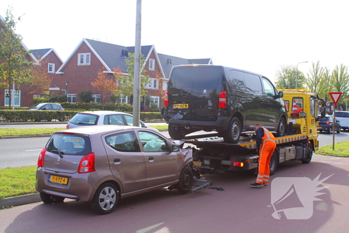 Grote opstopping door ongeval met drie voertuigen