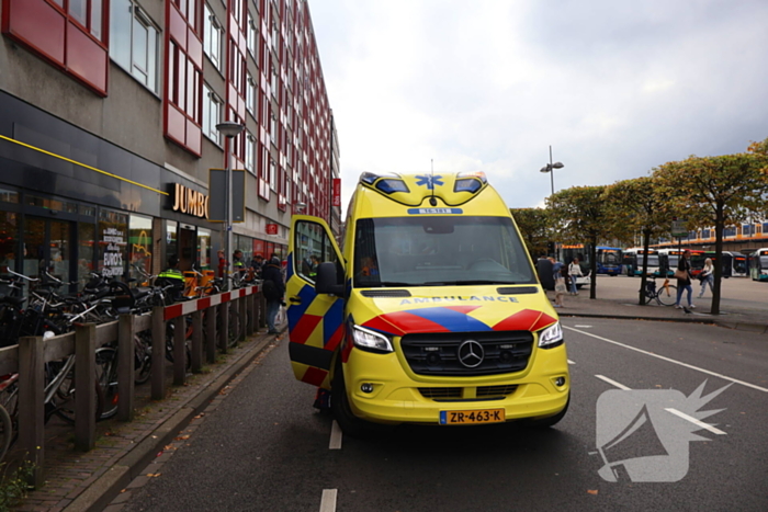 Voetganger gewond bij aanrijding met scooter