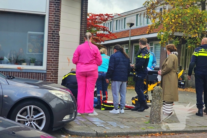 Persoon gewond bij steekincident, politie houdt verdachte aan