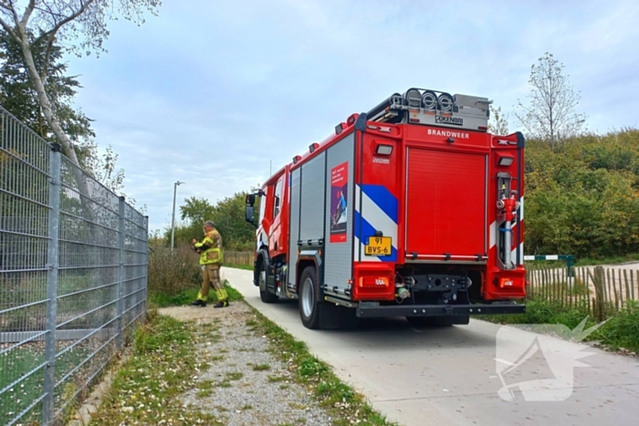 Brandweer grijpt in bij brandstichting in bos