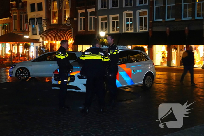 Brand in winkelpand snel onder controle