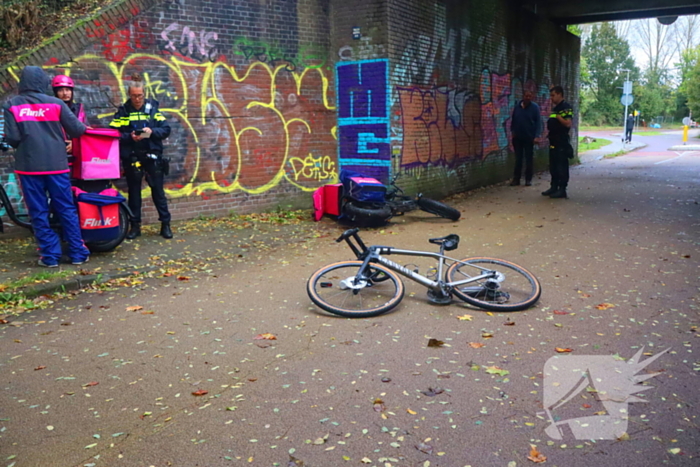 Fatbiker en wielrenner komen met elkaar in botsing