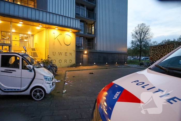 Politie doet onderzoek naar overval op een woning