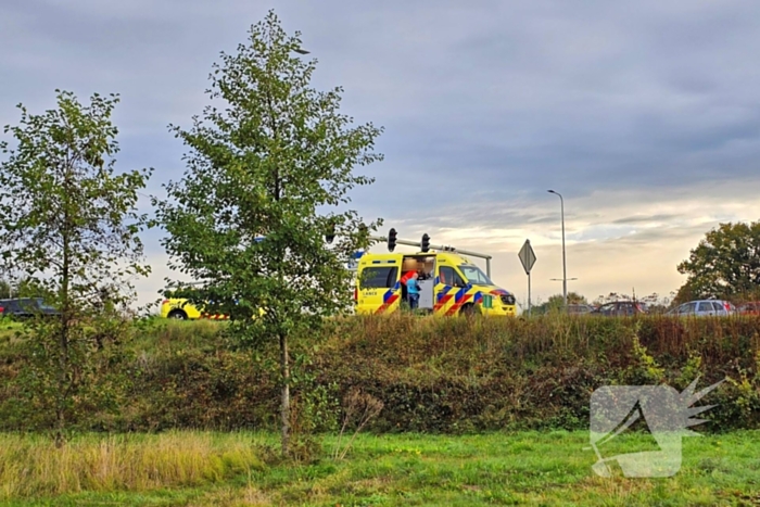 Medische hulp met traumahelikopter en brandweer