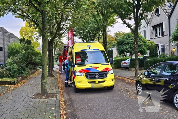 Medische hulp met traumahelikopter en brandweer