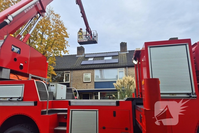 Flinke rookontwikkeling door brand in woning