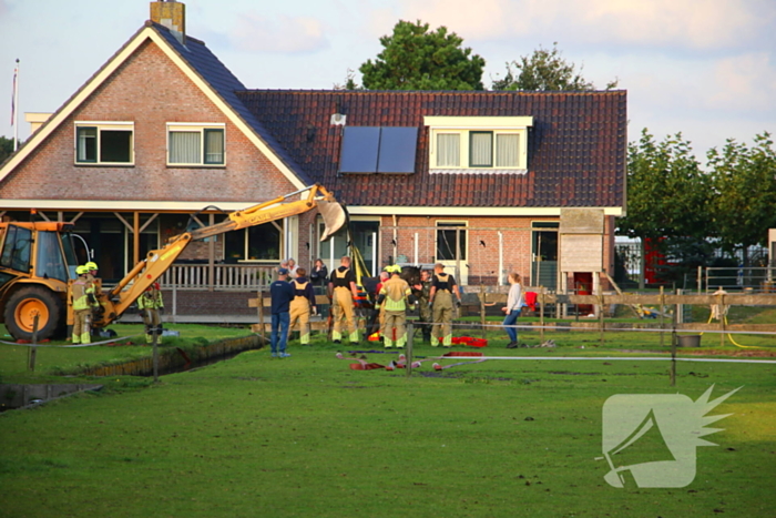 Paard valt opnieuw in sloot bij reddingsactie