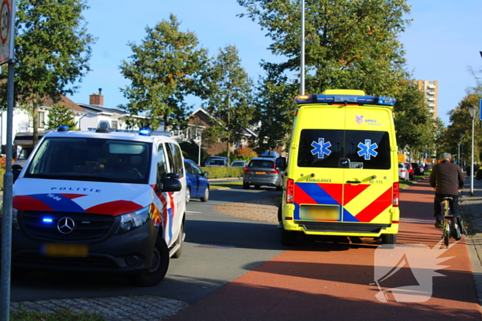 Fietser gewond bij aanrijding met bestelbus