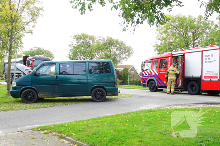 Brand in bestelbus tijden het rijden