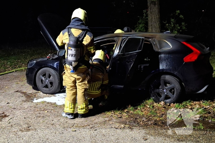 Auto flink beschadigd door brand