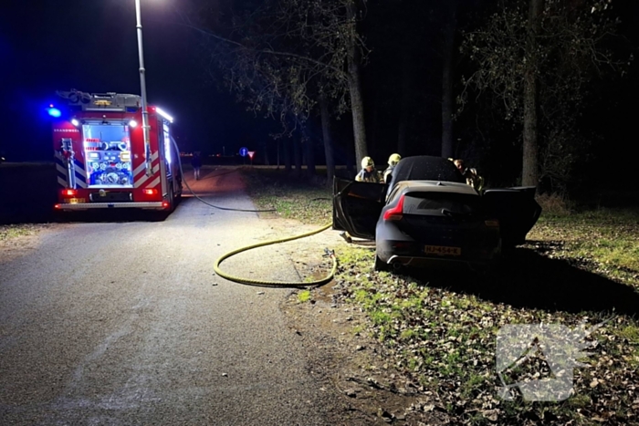 Auto flink beschadigd door brand