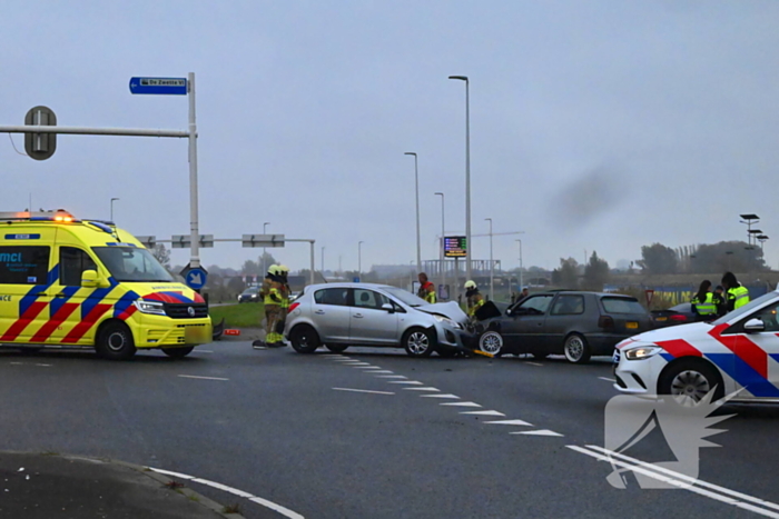 Meerdere voertuigen betrokken bij aanrijding