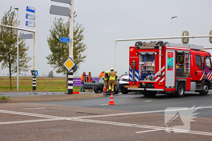 Meerdere voertuigen betrokken bij aanrijding