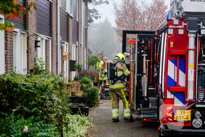 Houtkachel veroorzaakt rookontwikkeling in woning