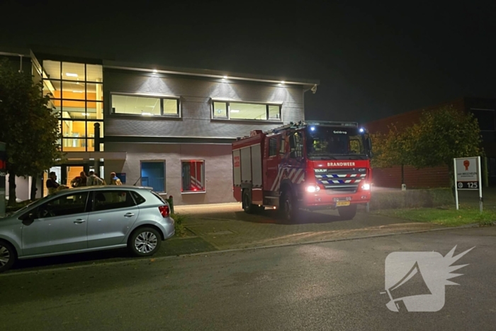 Brandweer onderzoekt gaslucht in woning