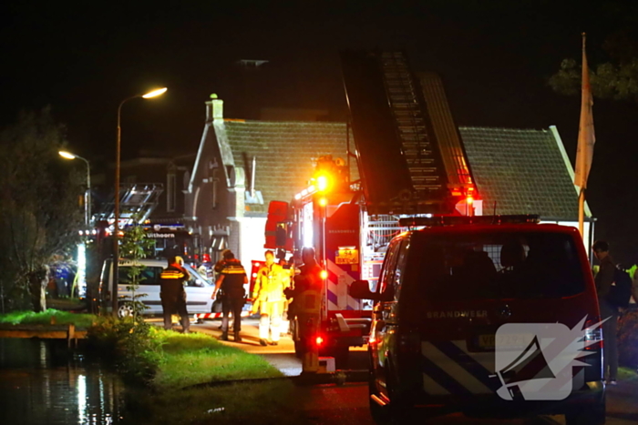 Auto totaal verwoest door brand