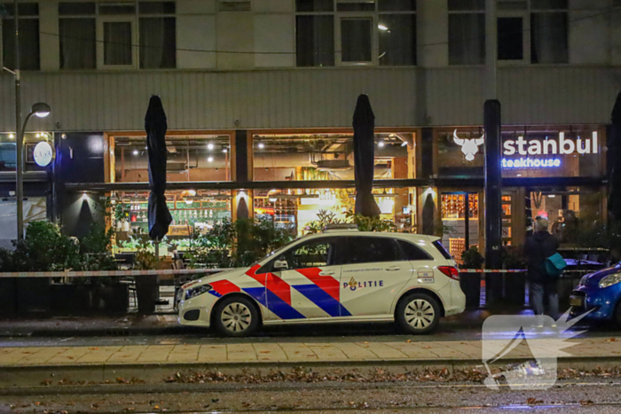 Gebouwen geraakt door schoten, politie onderzoekt zaak