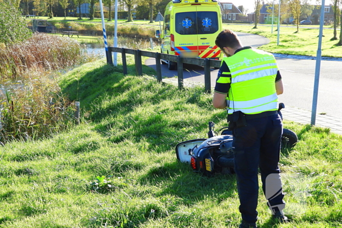 Scooterrijder gewond bij botsing met auto