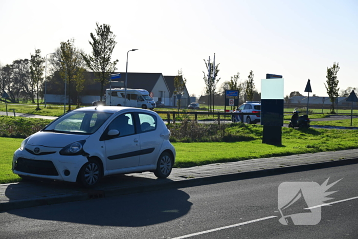 Scooterrijder gewond bij botsing met auto