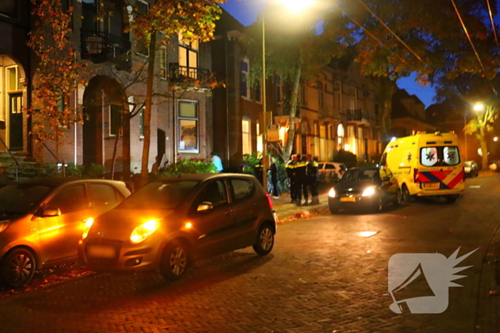 Twee voertuigen en voetganger betrokken bij aanrijding