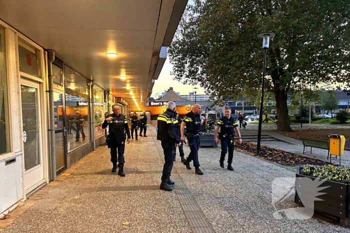 Politie houdt zoekactie op de grond en vanuit de lucht