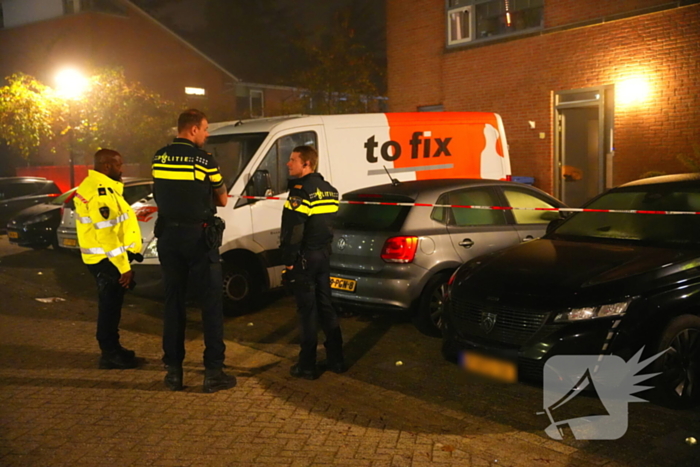 Schade aan voordeur na explosie