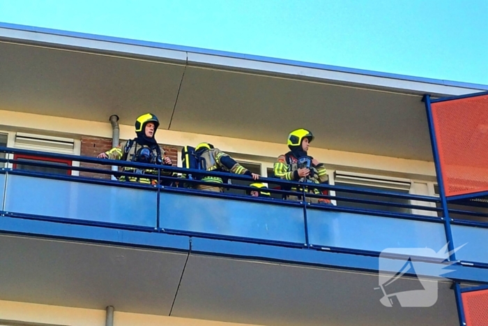 Vetpan zorgt voor brandmelding in flatwoning