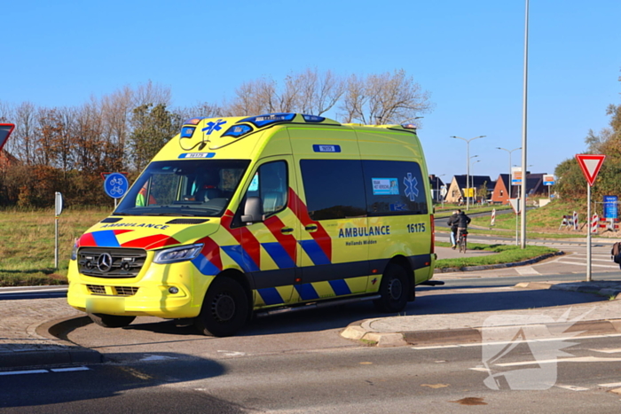 Fietser loopt flinke hoofdwond op na val van fiets