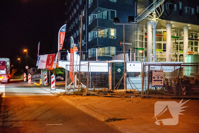 Nieuwe loopbrug van 63 000 kilo geïnstalleerd