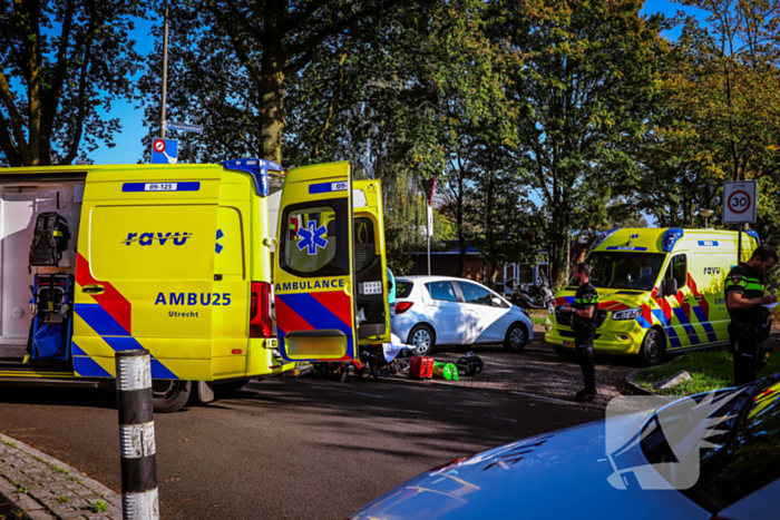 Fietsster gewond bij aanrijding met auto