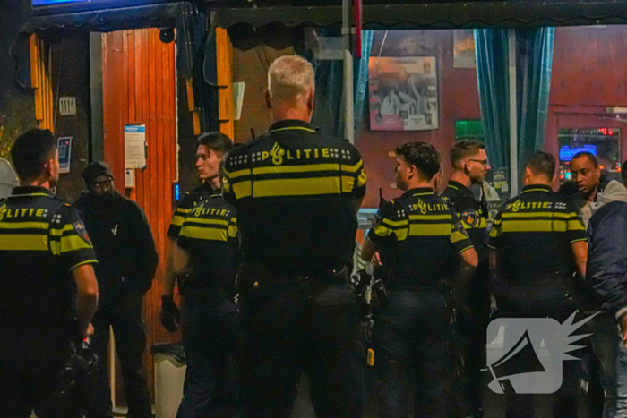 Grote politie-inzet na vechtpartij in café