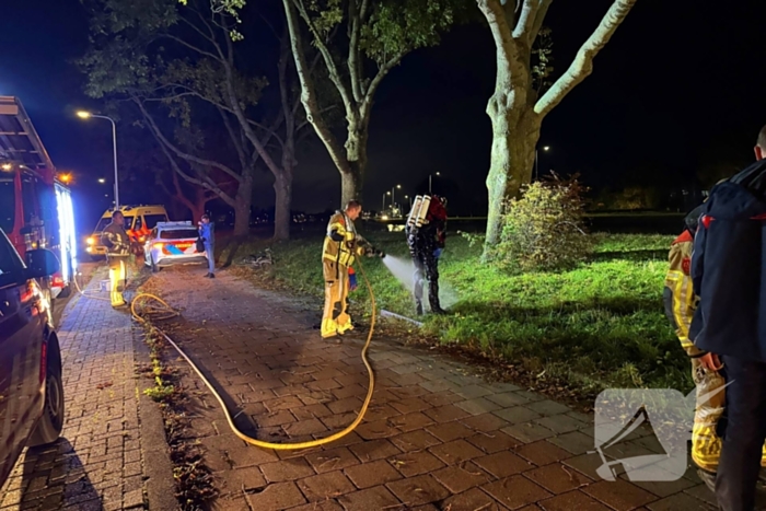 Zoektocht door duikers naar persoon te water