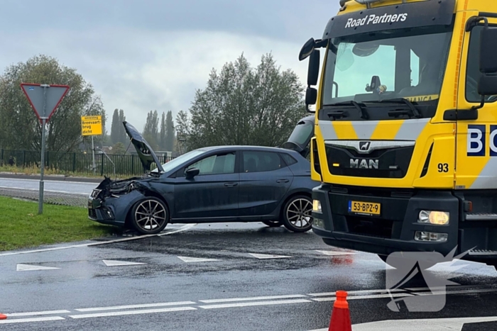 Fikse schade bij aanrijding tussen twee voertuigen