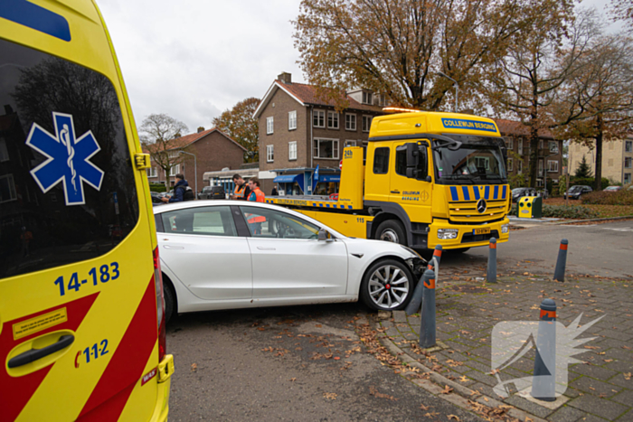 Ongeval op drukke kruising leidt tot discussie over voorrang