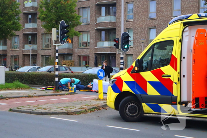 Scooterrijder zwaargewond bij aanrijding