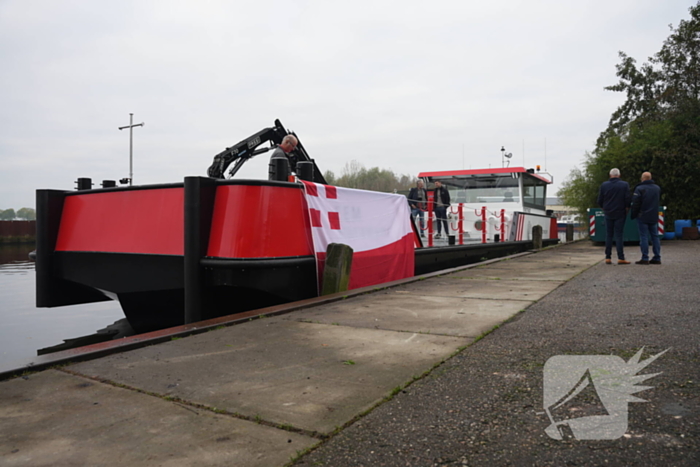 Provincie neemt nieuwe werkschip in gebruik