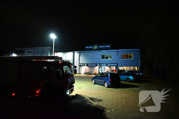 Mistalarm in sportschool voor brand aangezien