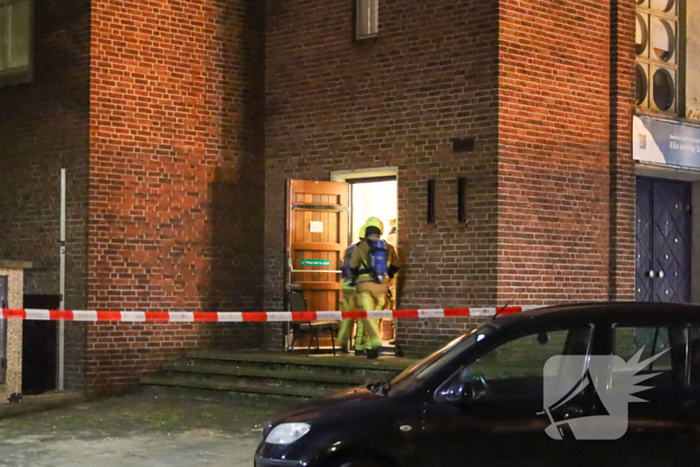 Brand in kerk ontdekt door aanwezigen