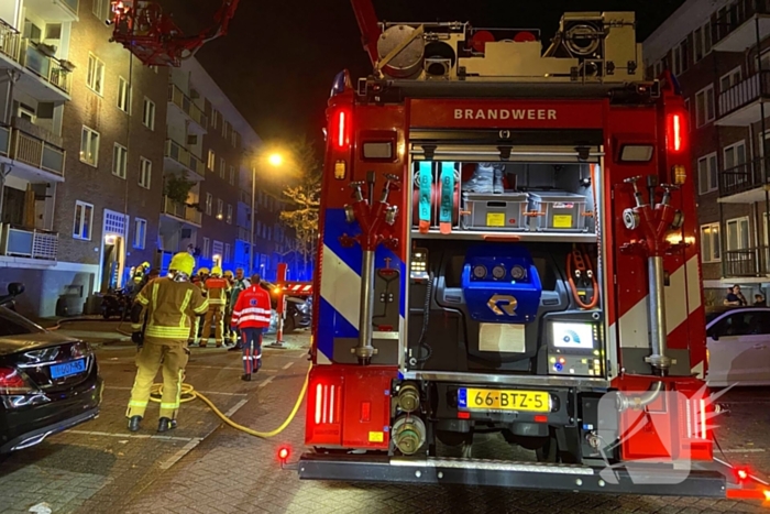 Veel rookontwikkeling bij brand in flatwoning