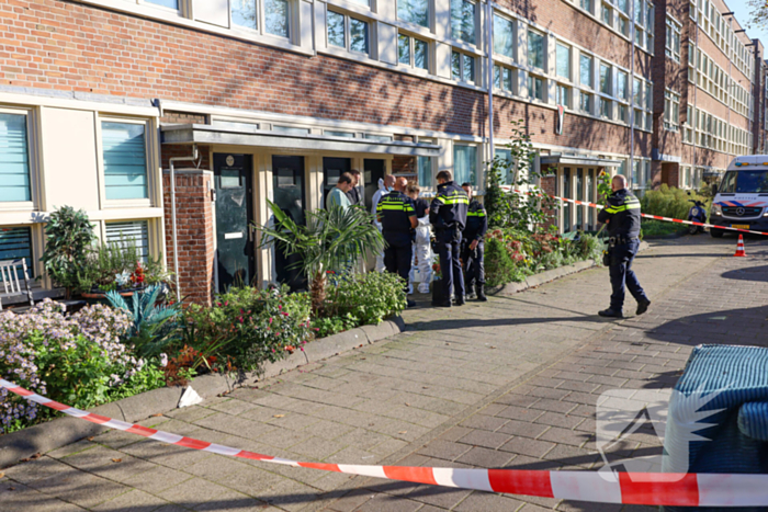 Politie doet onderzoek naar aantreffen overleden persoon