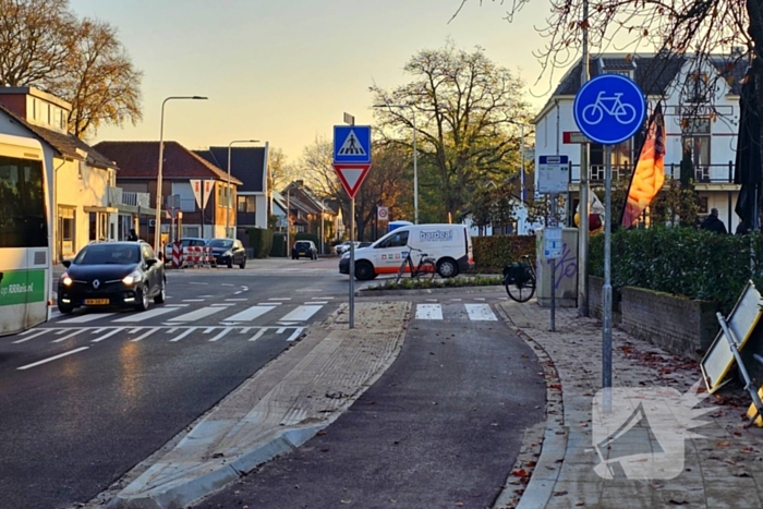 Aanrijding op nieuwe rotonde